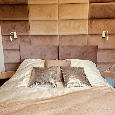 Goscinne Pod Zlotym Pstragiem