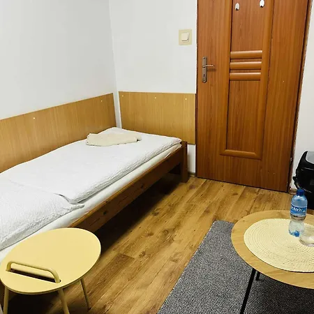 Goscinne Pod Zlotym Pstragiem 3*