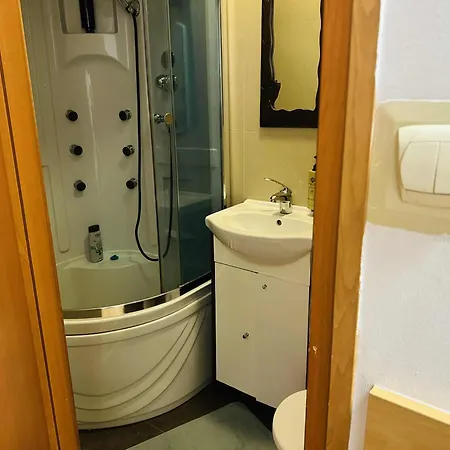 Goscinne Pod Zlotym Pstragiem Zhořelec