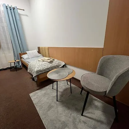 Oda ve Kahvaltı Goscinne Pod Zlotym Pstragiem Zgorzelec