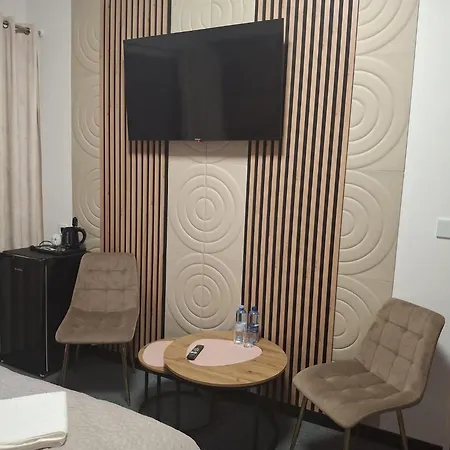 Goscinne Pod Zlotym Pstragiem Panzió Zgorzelec