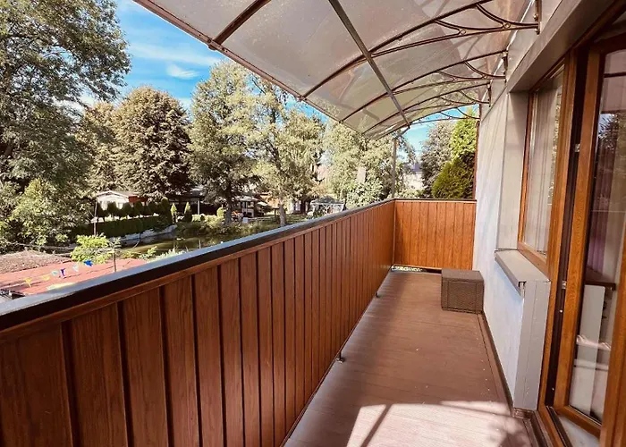 Bed & Breakfast Goscinne Pod Zlotym Pstragiem 3*