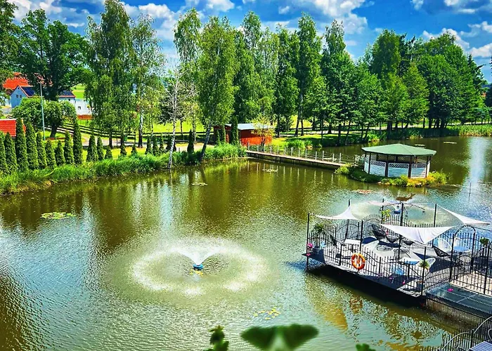 Goscinne Pod Zlotym Pstragiem Bed & Breakfast 3*