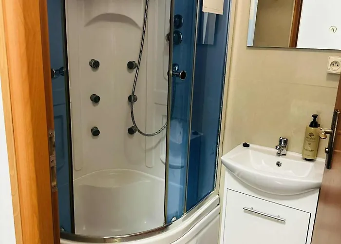 Bed & Breakfast Goscinne Pod Zlotym Pstragiem 3*