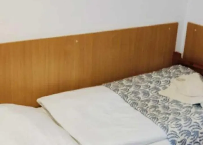 Goscinne Pod Zlotym Pstragiem Bed & Breakfast Zgorzelec