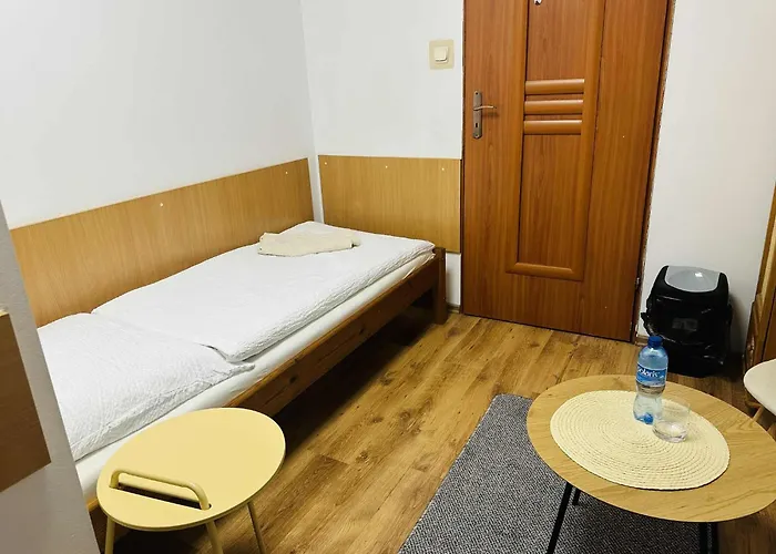 Goscinne Pod Zlotym Pstragiem 3*