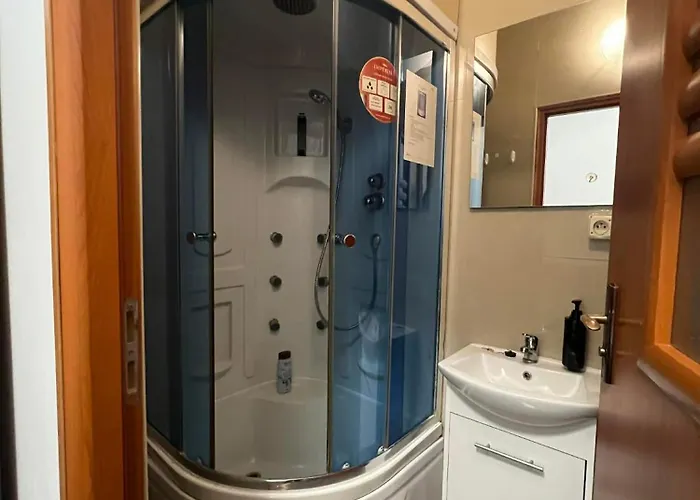 Goscinne Pod Zlotym Pstragiem Bed & Breakfast